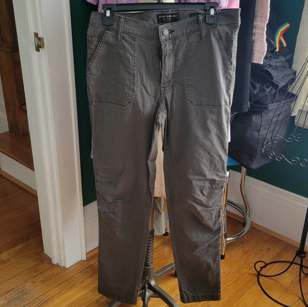 LUCKY BRAND The Cargo Straight Leg Grey Pants Size 27 - Picture 2 of 9